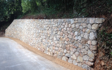 MUR EN PIERRE